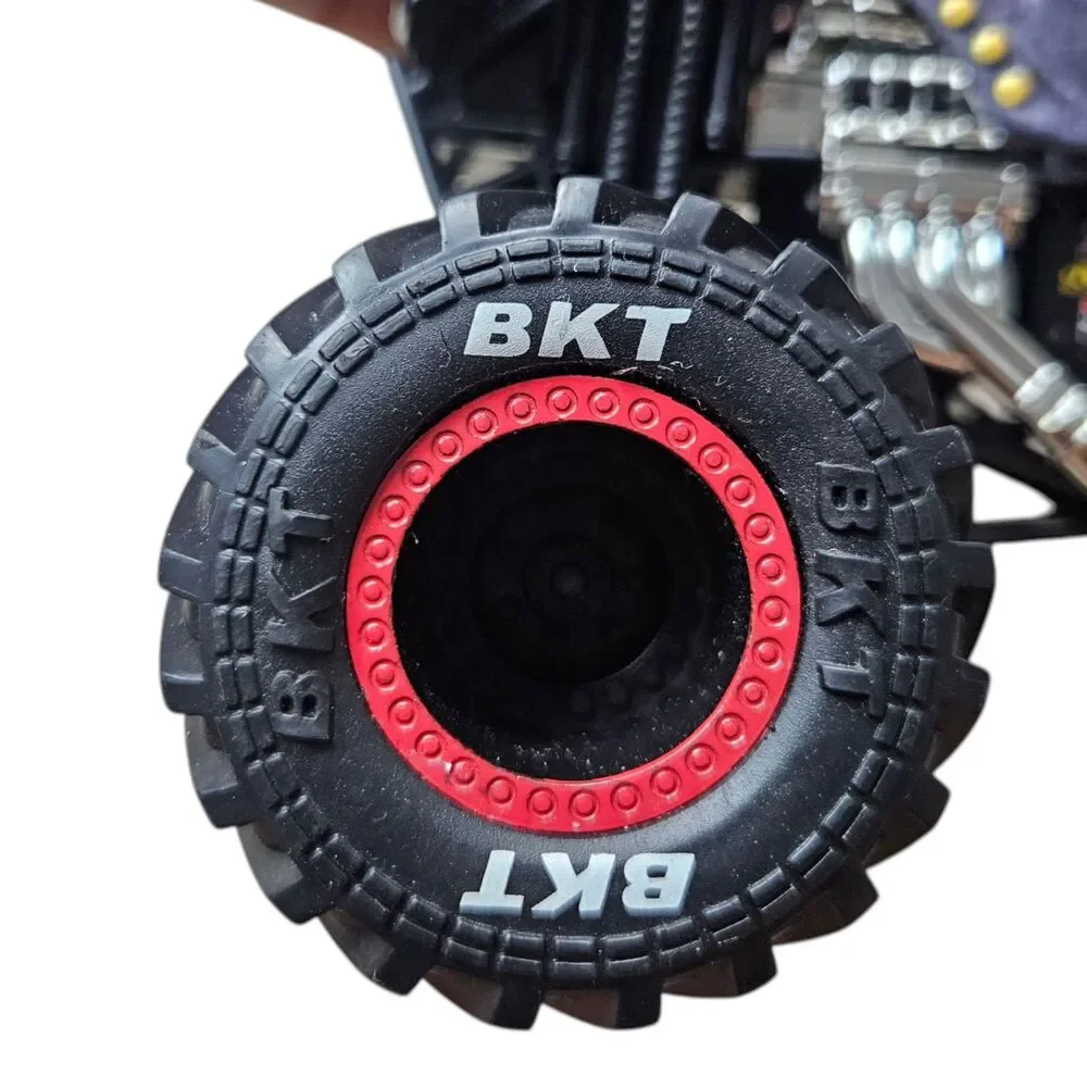 Hot Wheels Pirates Curse Monster Jam Truck DieCast 1/24 Scale Vehicle BKT - Picture 9 of 10